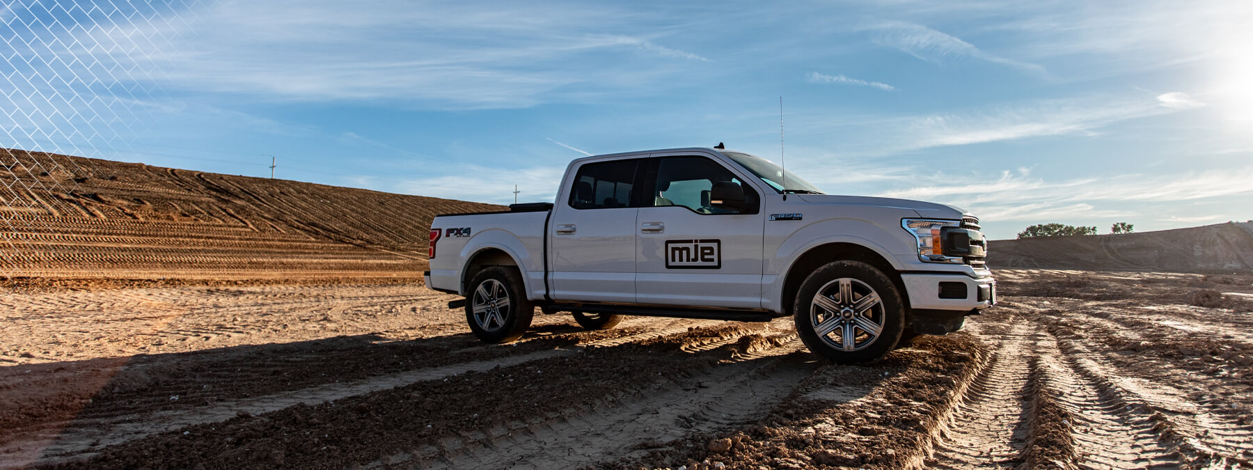 MJE Contact Us Header Desktop